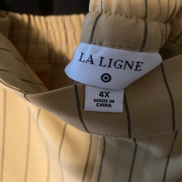 Wide Leg Trousers - Picture 8 of 8